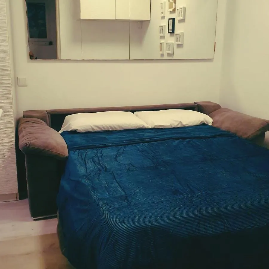 Apartment Studio Or Rooms With Private Bathroom Or Rooms With Shared Bathroom Barcelona