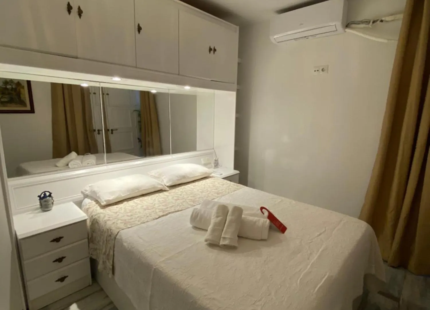 Studio Or Rooms With Private Bathroom Or Rooms With Shared Bathroom Barcelona Apartment