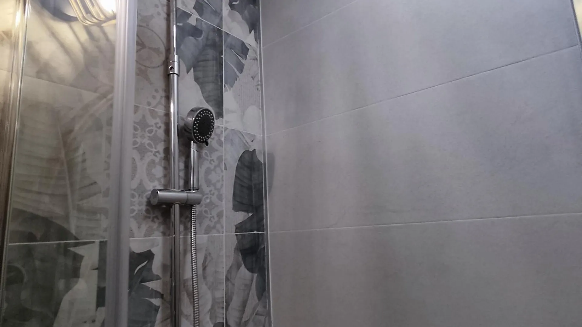 Apartment Studio Or Rooms With Private Bathroom Or Rooms With Shared Bathroom Barcelona