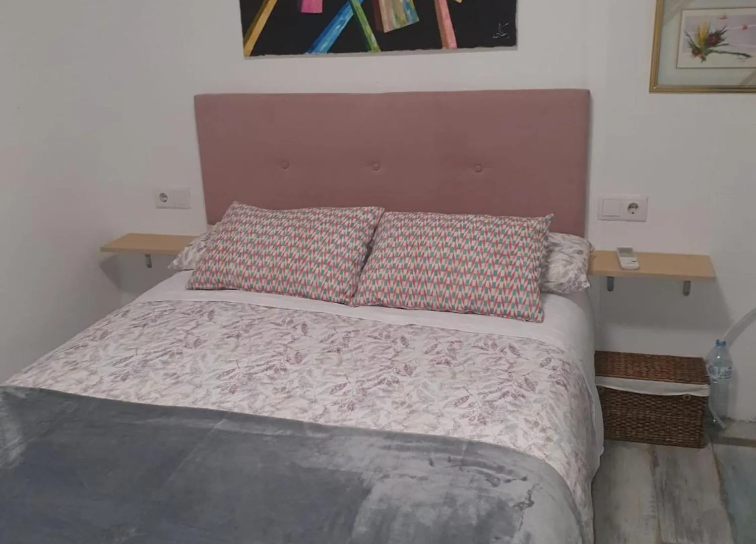 Studio Or Rooms With Private Bathroom Or Rooms With Shared Bathroom Barcelona Apartment