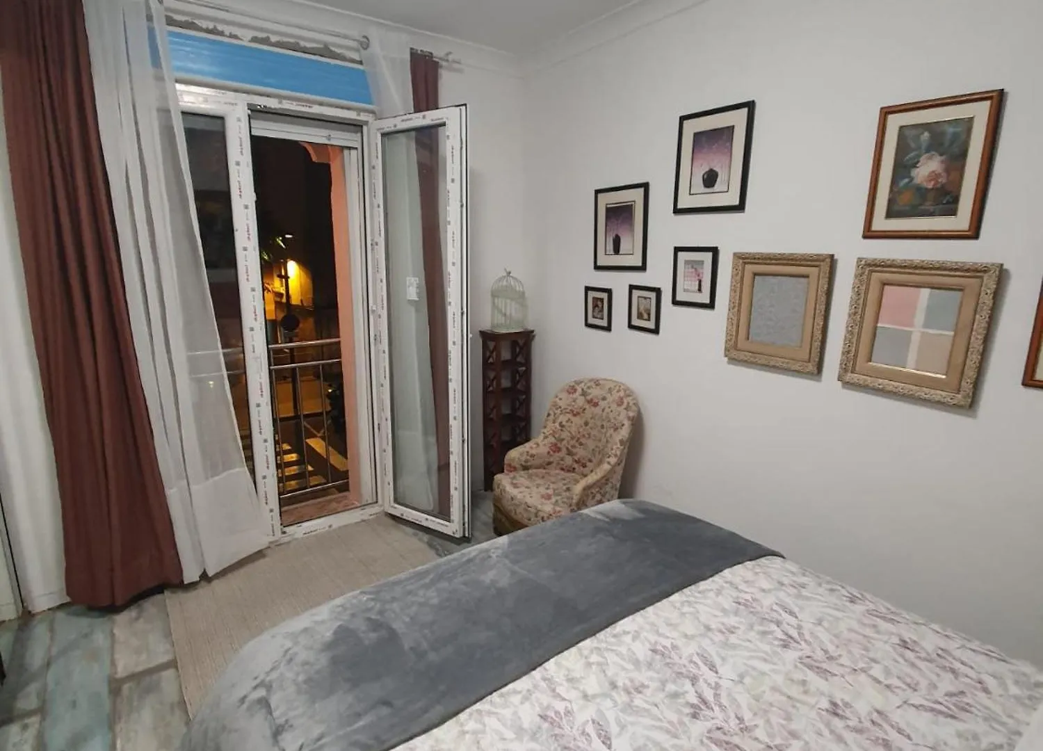 Apartment Studio Or Rooms With Private Bathroom Or Rooms With Shared Bathroom Barcelona